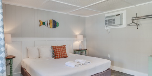 TH07: Blue Marlin Room Photo
