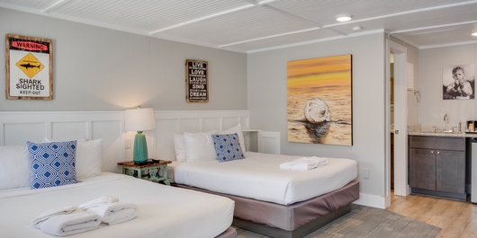 TH11: Black Drum Room Photo
