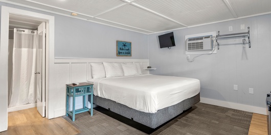 TH09: Bluefish Room Photo