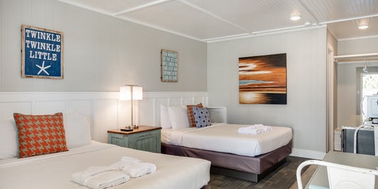 TH24: Oregon Inlet Room Photo
