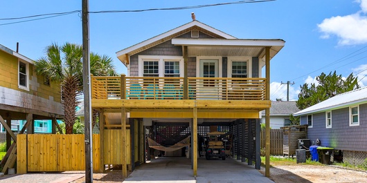 CNW7: The Guest House on Scotch Bonnet Photo