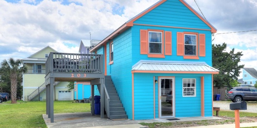 SLW203: Turquoise Tunny Photo