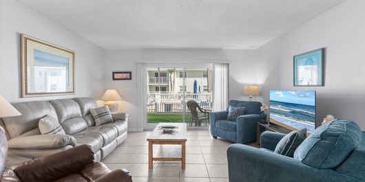 Colony Beach Club 120 Photo