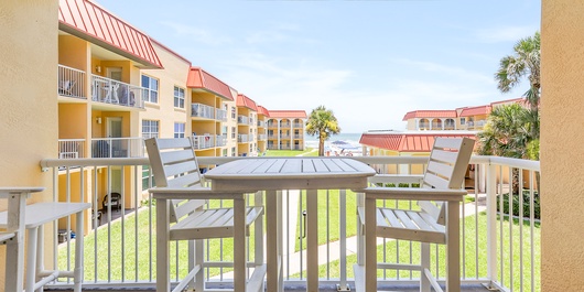 Point East 213 Photo
