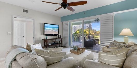 Oceanwalk 15-202 Photo