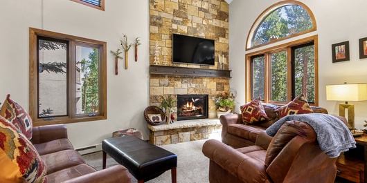 Chimney Ridge 512 Photo