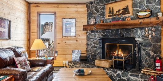 Red Feather Lodge Photo