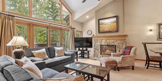 One Breckenridge Place 12 Photo
