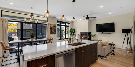 River West 623 Photo