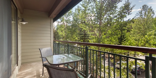 Trails End 305 Photo