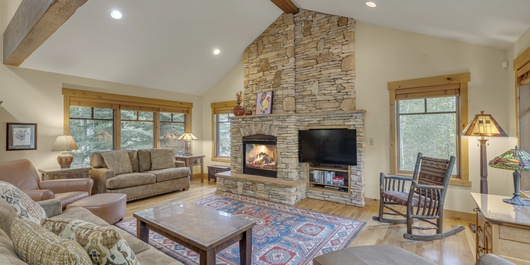Aspen Grove Lodge Photo