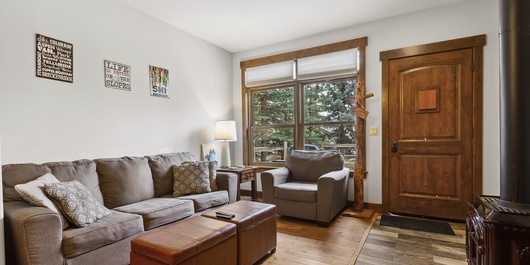 Boulevard Bend Unit C Photo