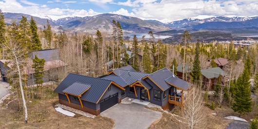 Silverthorne Chalet Photo