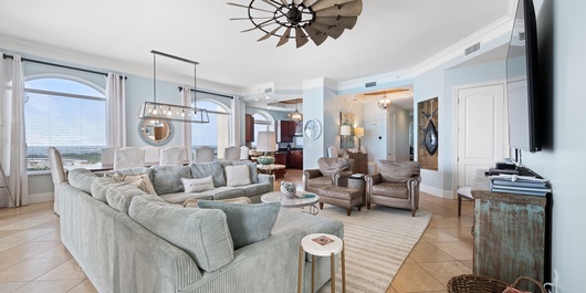Indigo East 2104 Penthouse Photo