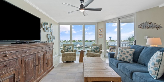 SeaSpray Riverside 313 Photo