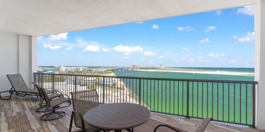 Grand Pointe 702 Photo