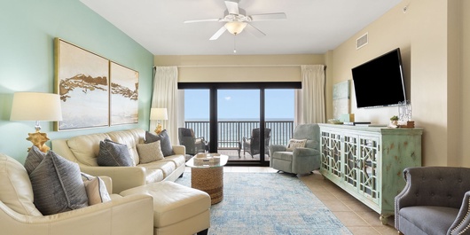 The Palms West 813 Photo