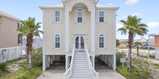 Whispering Palms Beach House Photo