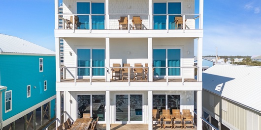 ShipFaced Beach House Photo
