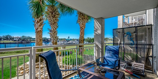 Yacht Club Villas 2-102A Photo