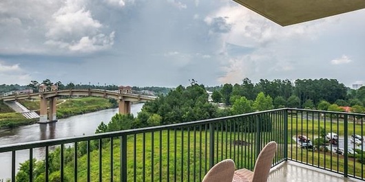 The Marina 4-706 Photo