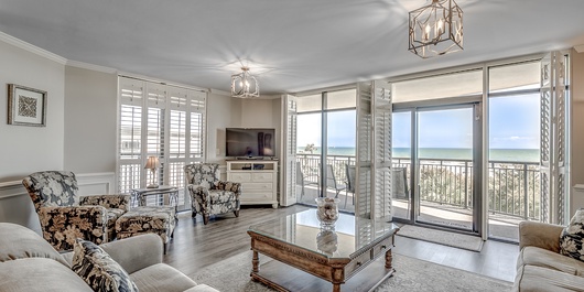 South Wind 301 Photo