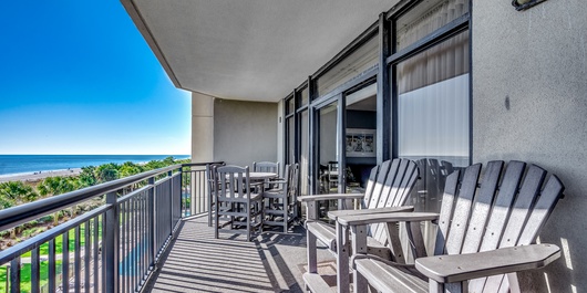 South Wind 402 Photo