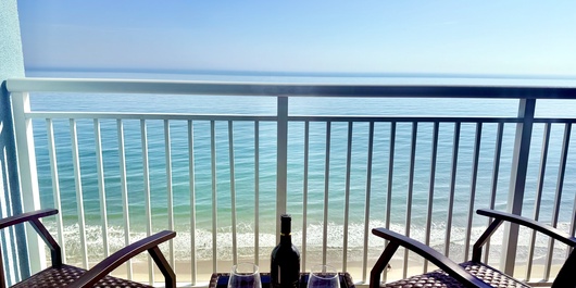 Paradise Resort Unit 1407 Photo