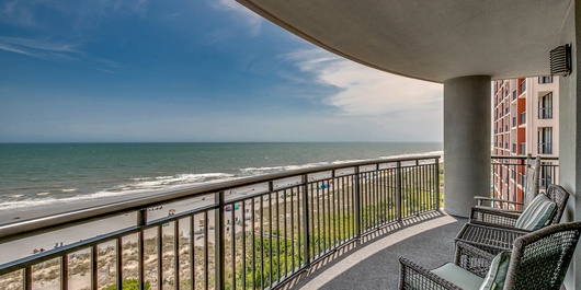 South Wind 907 Photo