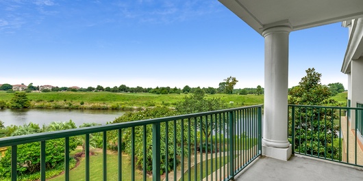 The Marina 4-303B Photo