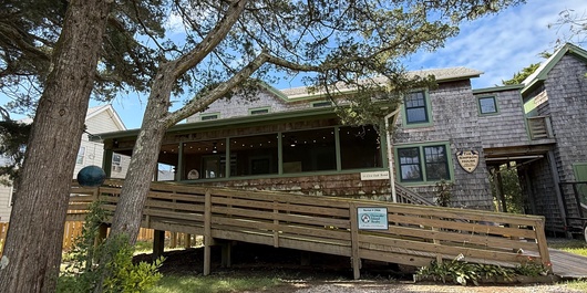 CR06: The Simpson House Photo