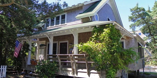 DC11: Wisteria Cottage Photo