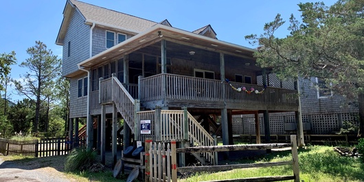 UT19: Cappy's Cottage Photo