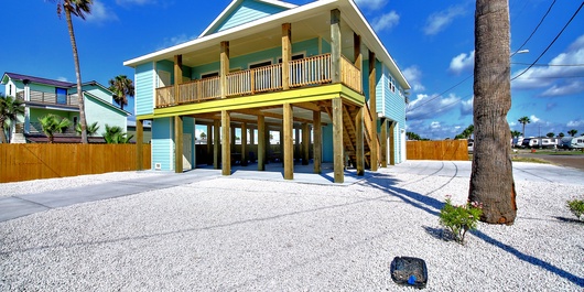 The Beach House AVEH519 Photo