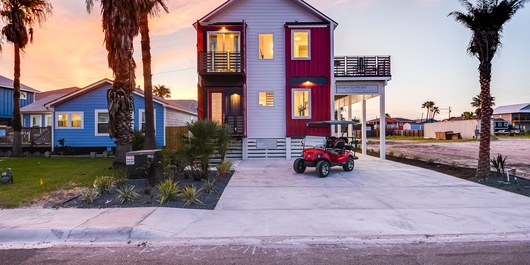 Modern by the Sea Red ES1518 Photo