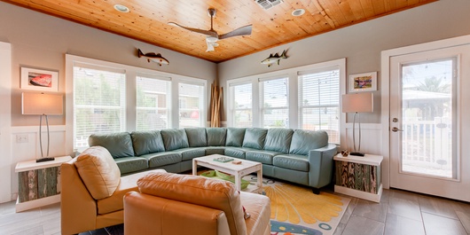 Lucky Dog Cottage SC1 Photo