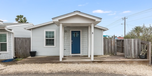 Captain's Cottage ASE Photo