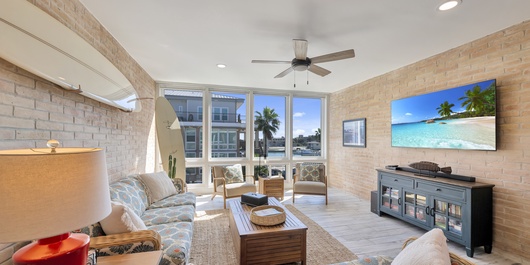 Channelview CV217 Photo