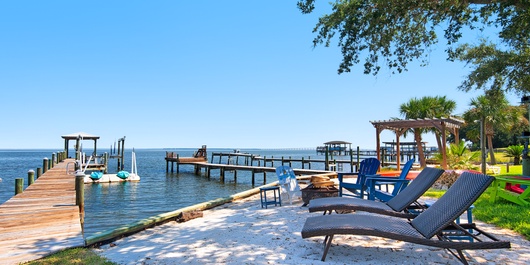Breezy on the Bay Photo