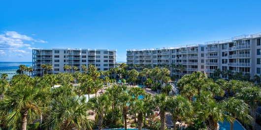 Destin West Bayside Heron 507- A Wave From It All Photo