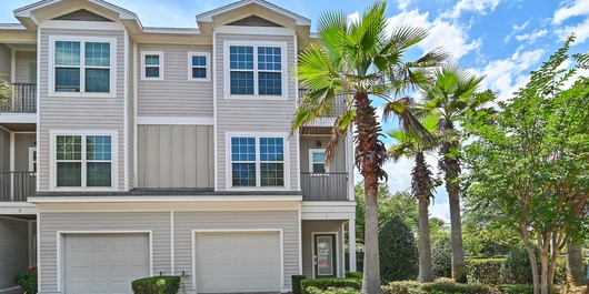Driftwood Townhomes #1- Beachwaves Photo