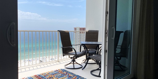 Laketown Wharf 2118 Photo