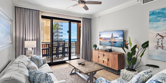 Emerald Grande W222- Rexford's BEACH Retreat Photo
