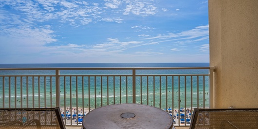 Emerald Beach 930 Photo