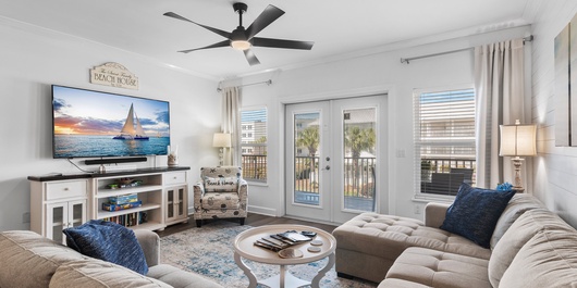 Pavilion Palms 103B Photo