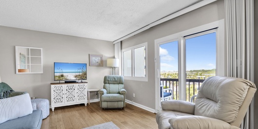 Pinnacle Port A-305 Photo