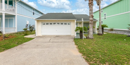 Lyndell Beach Cottage Photo