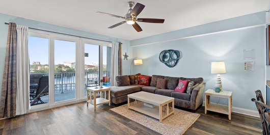 Laketown Wharf 316 Photo