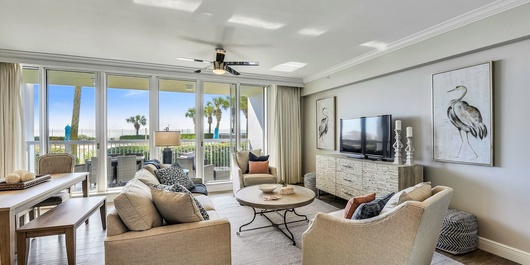 Silver Beach Towers 102W- Southern Heirs Photo
