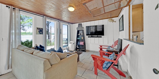 Sealake Cottage Photo